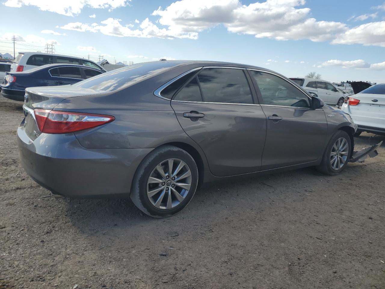2015 Toyota Camry - Image 3