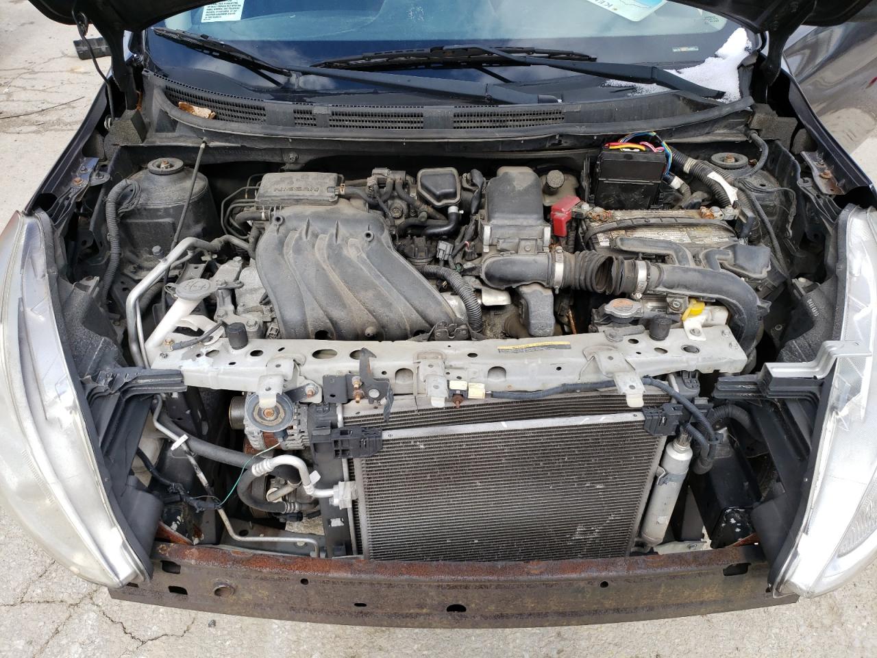 2015 Nissan Versa - Image 11