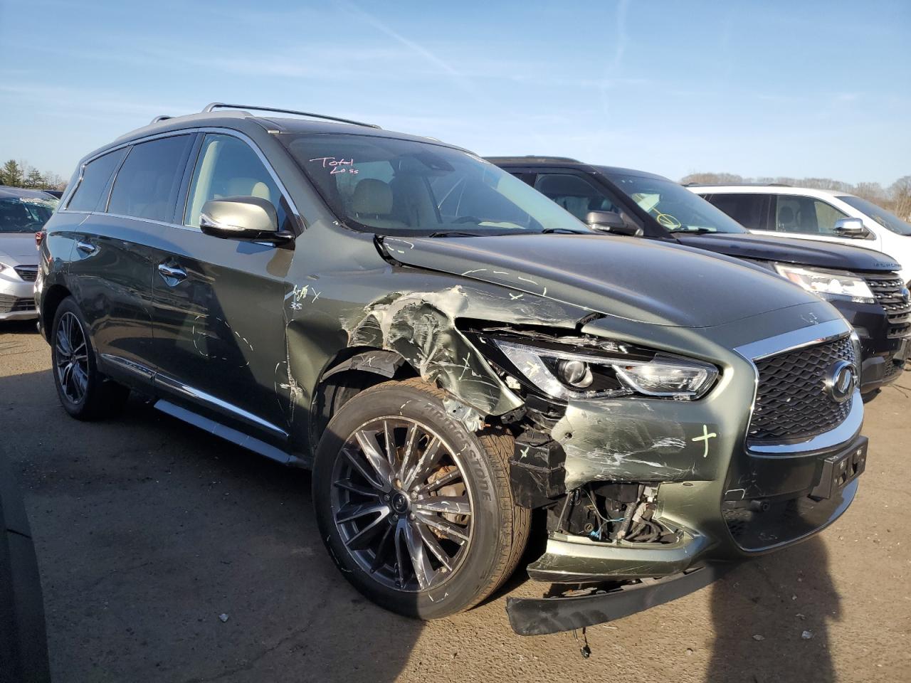 2017 Infiniti QX60 - Image 4