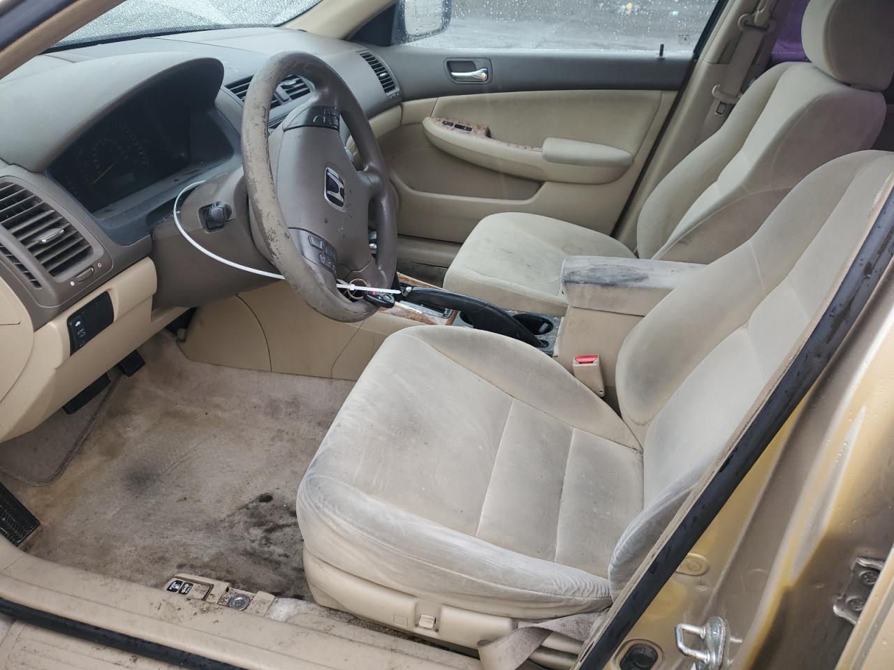 2004 Honda Accord - Image 7