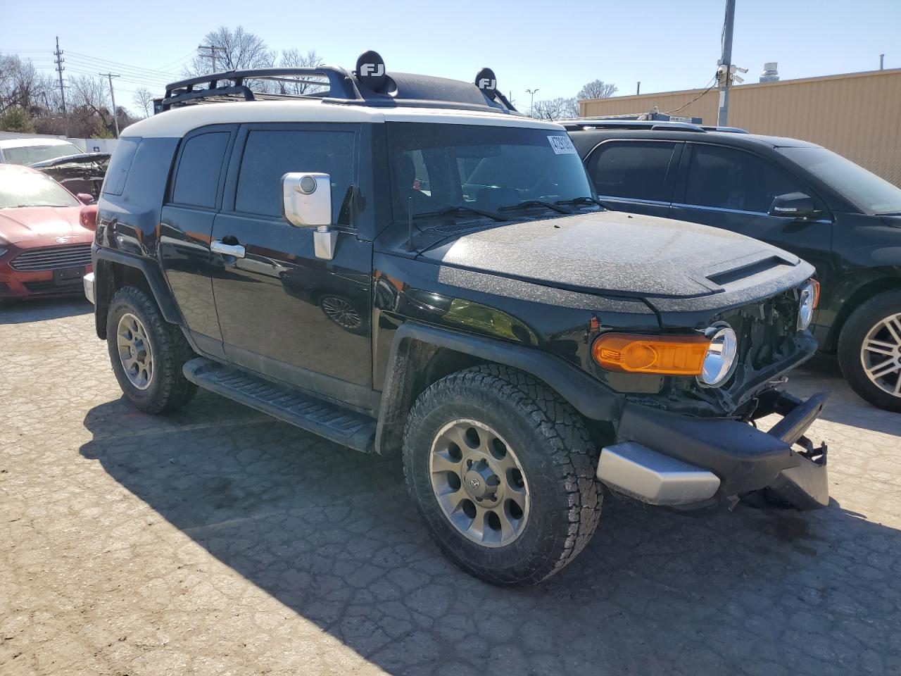 2012 Toyota FJ Cruiser - Image 4