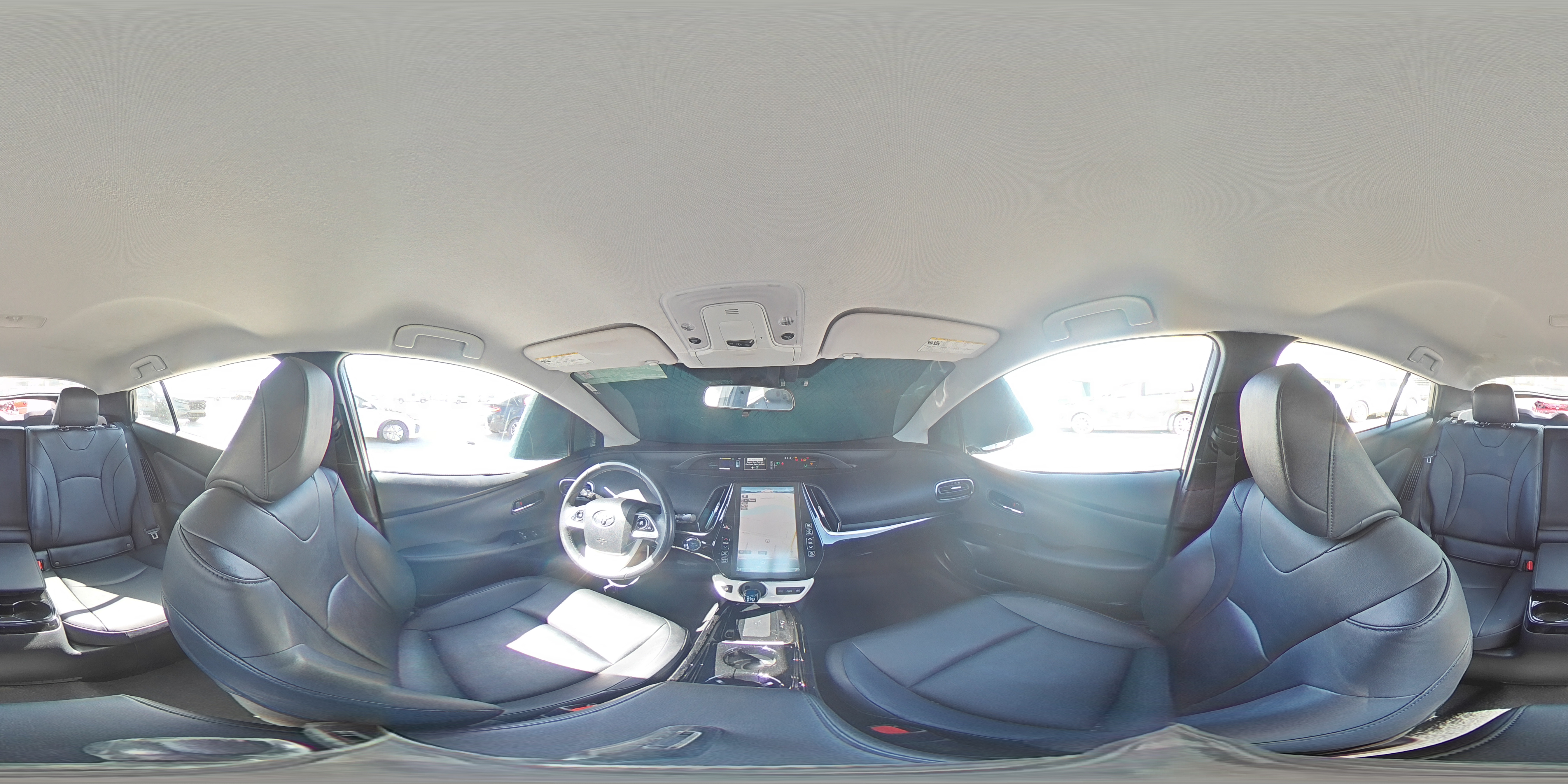 2017 Toyota Prius - Image 12