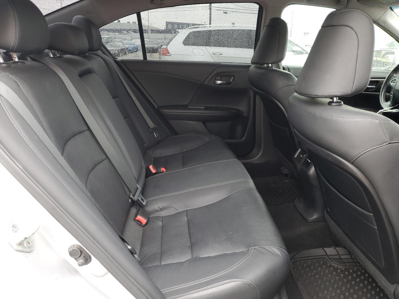 2013 Honda Accord - Image 10