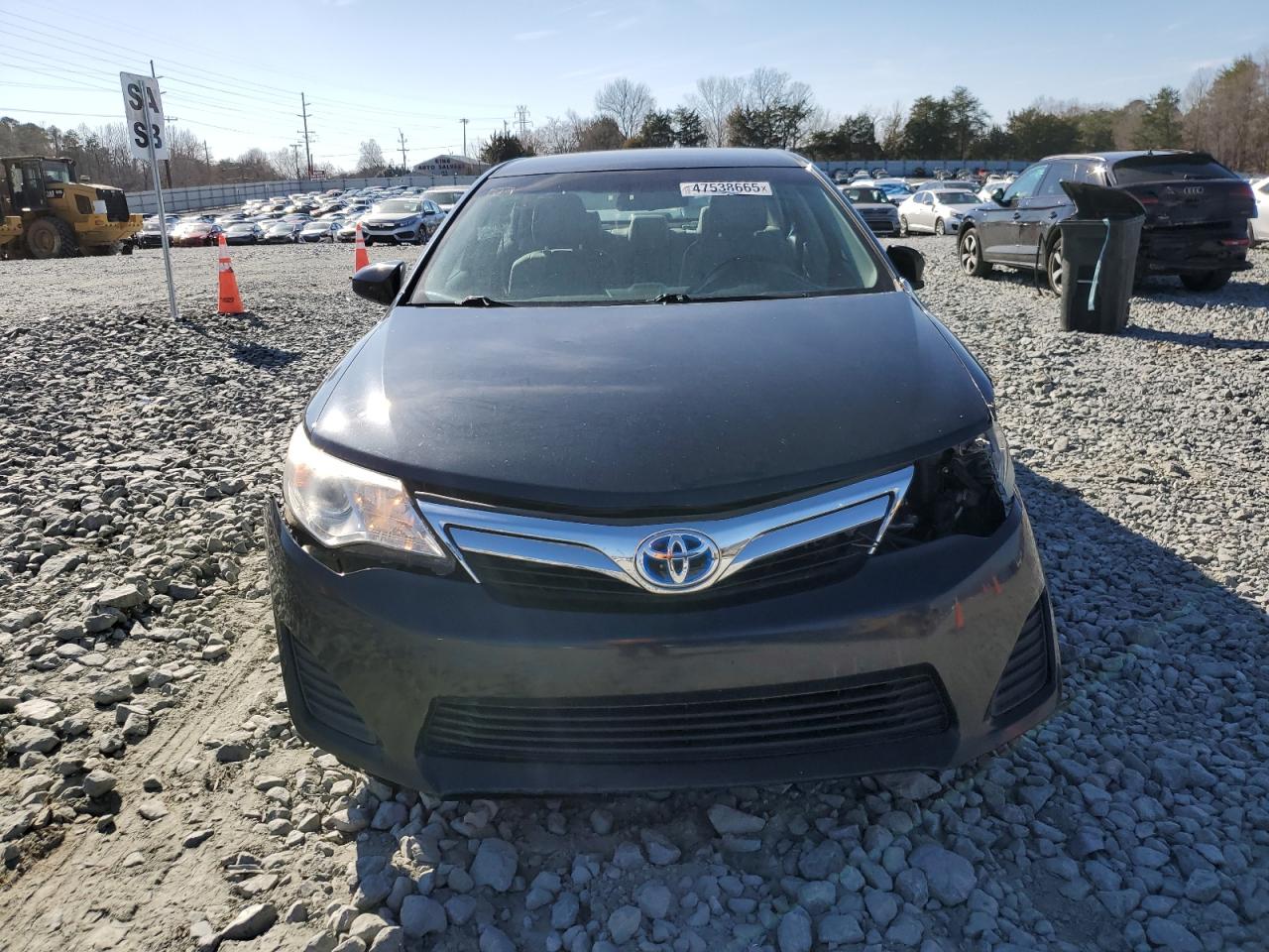 2013 Toyota Camry - Image 5
