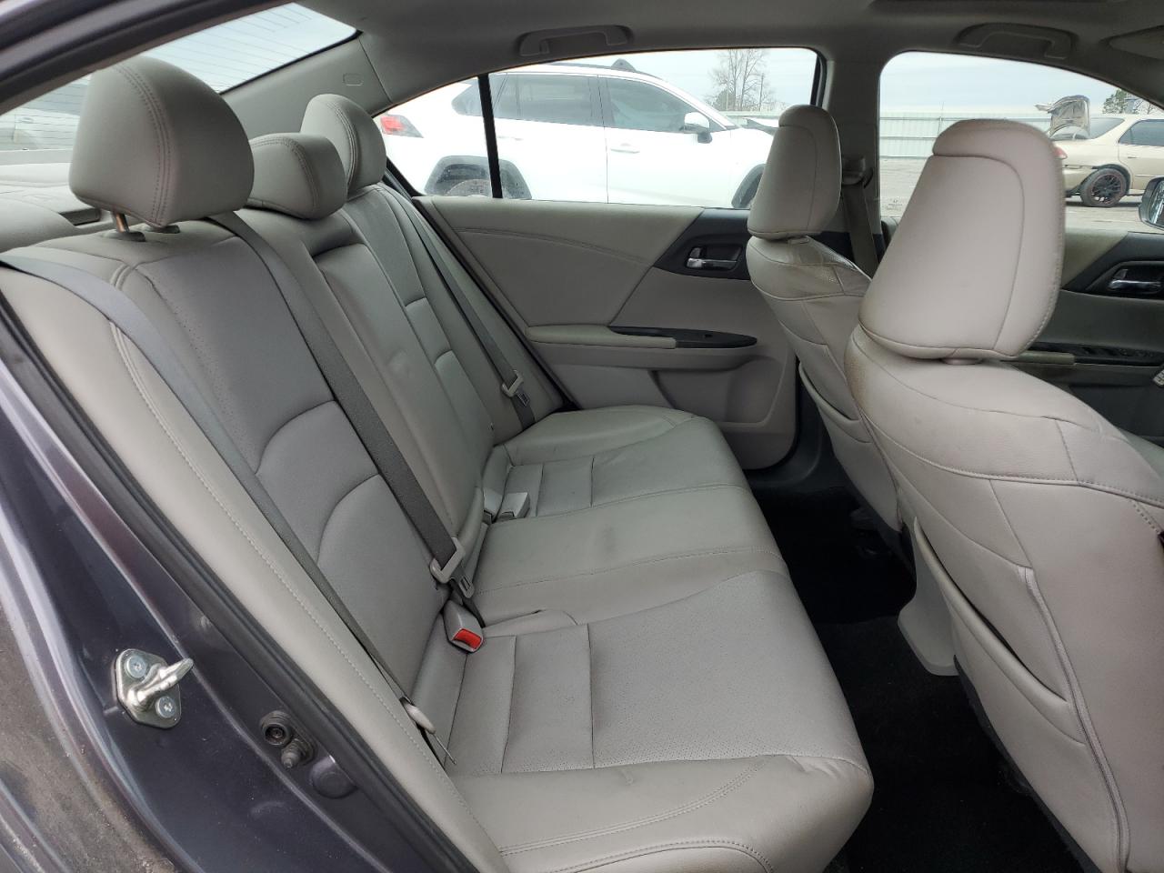 2015 Honda Accord - Image 10