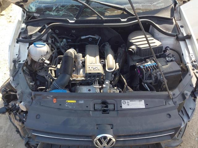 2013 VOLKSWAGEN POLO