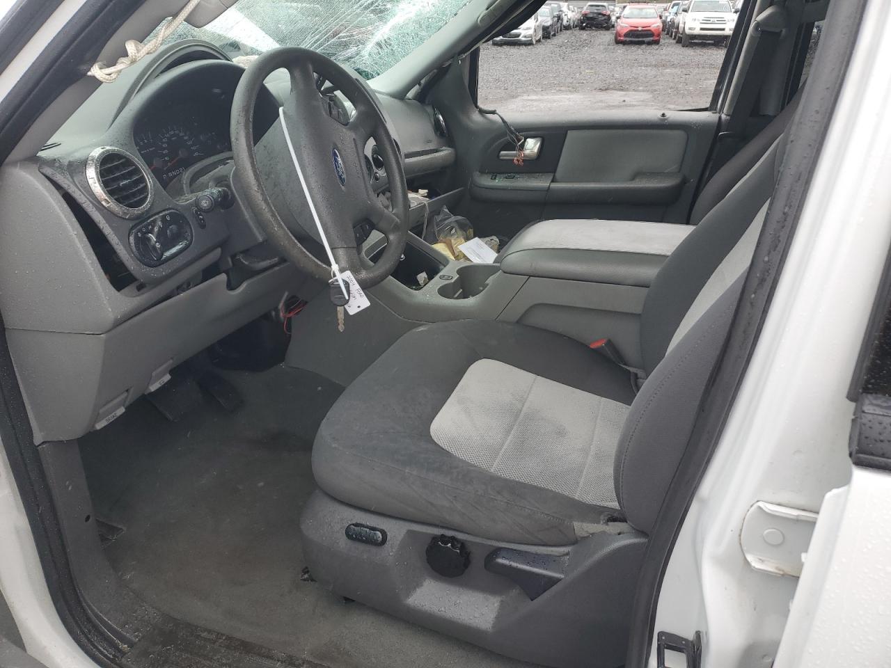 2004 Ford Expedition Xlt VIN: 1FMFU16L04LB41687 Lot: 49304785