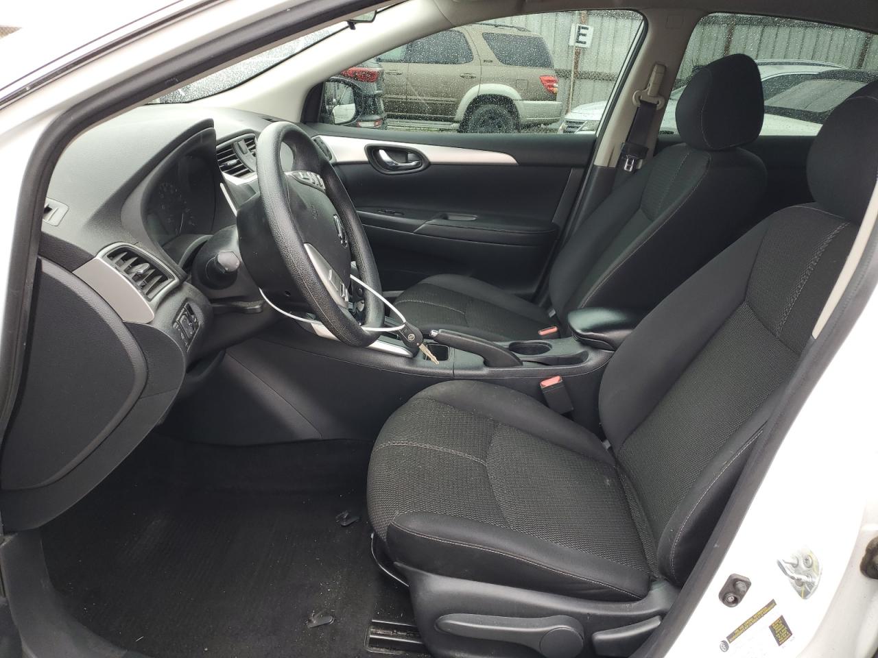 2016 Nissan Sentra - Image 7