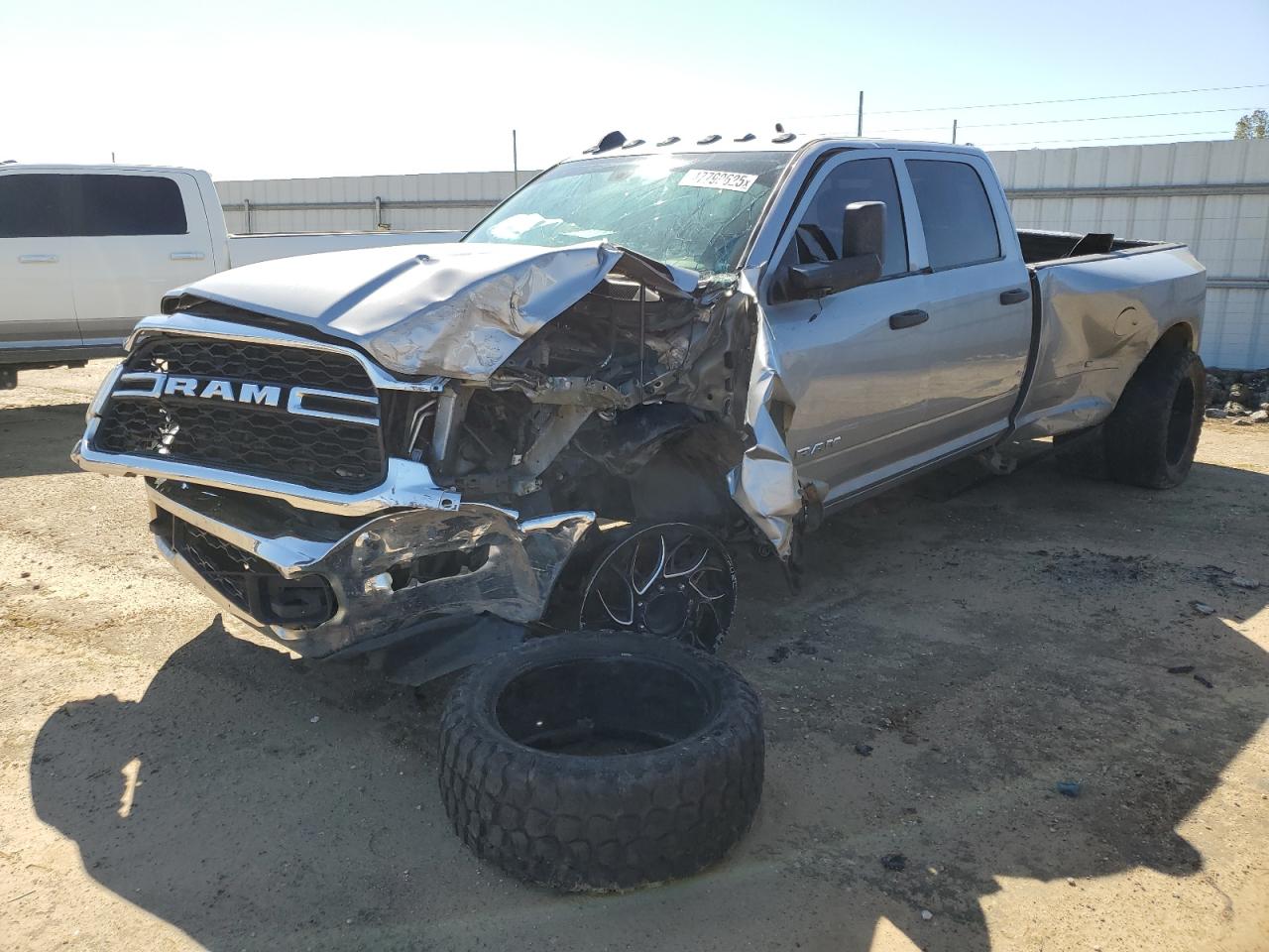 2021 Ram 3500 Tradesman na sprzedaż w Midway, FL - All Over