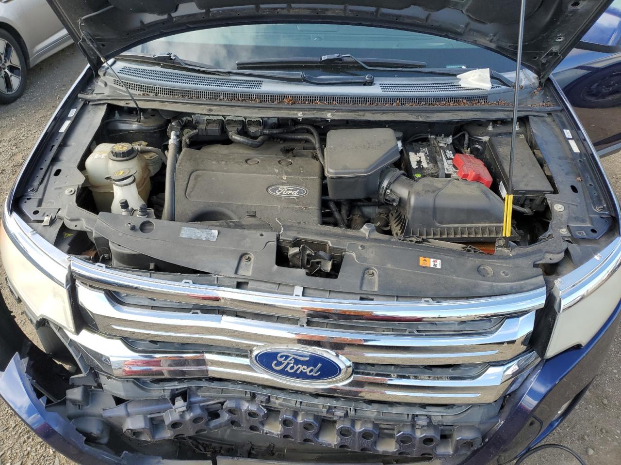 2011 Ford Edge - Image 12