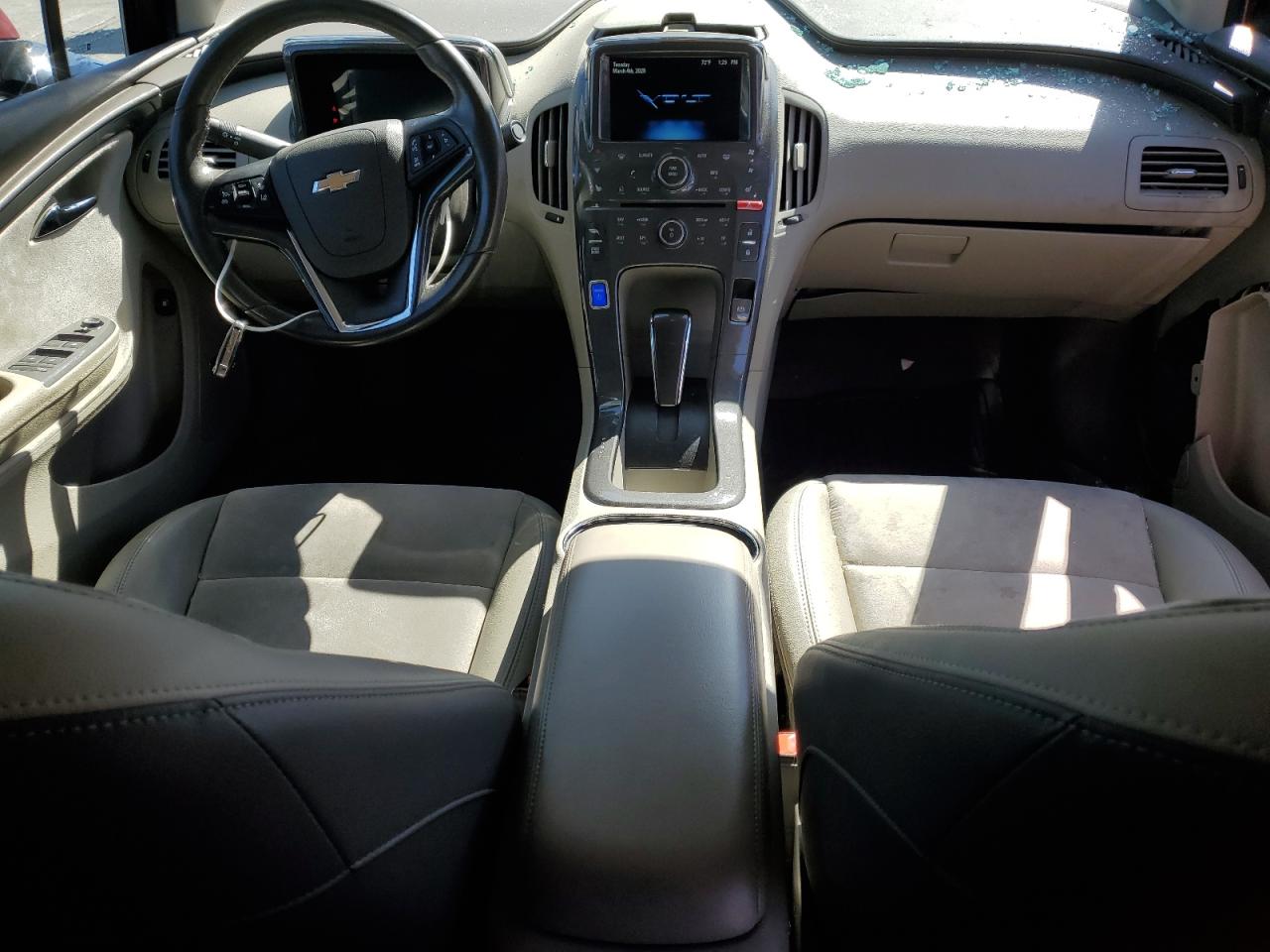 2015 Chevrolet Volt - Image 8
