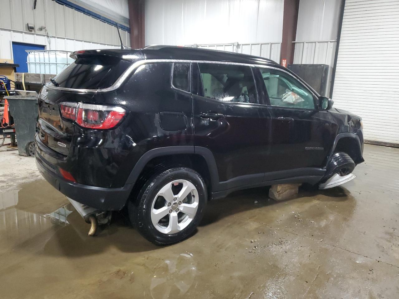 2018 Jeep Compass - Image 3