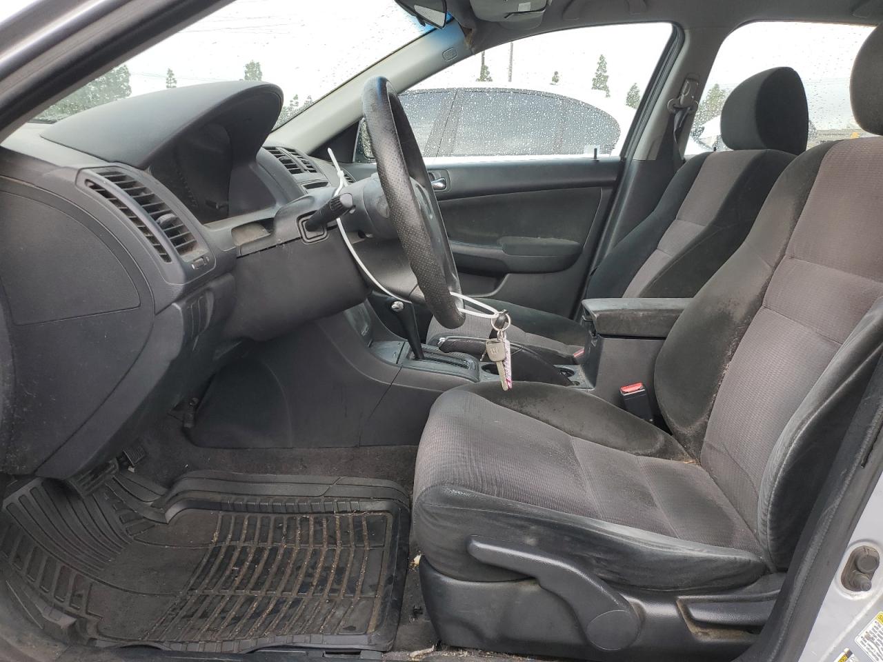 2005 Honda Accord - Image 7