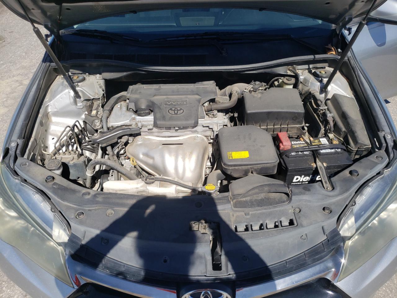 2015 Toyota Camry - Image 13