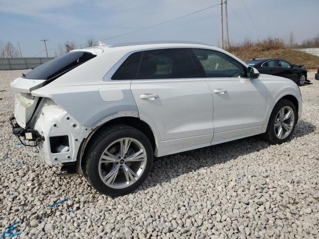  AUDI Q8 2022 Biały