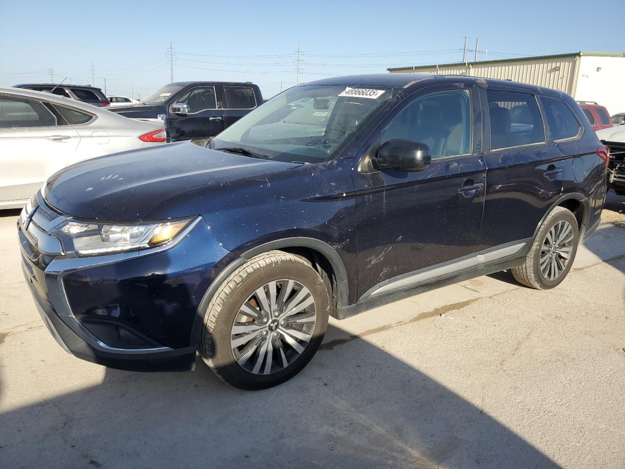 2019 Mitsubishi Outlander - Image 1