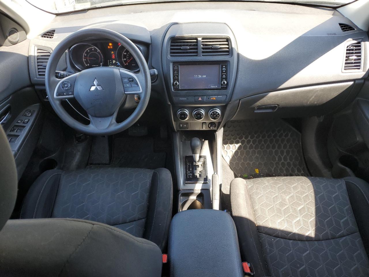 2021 Mitsubishi Outlander - Image 8