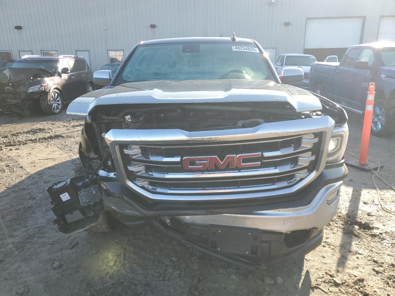 2018 GMC Sierra - Image 5