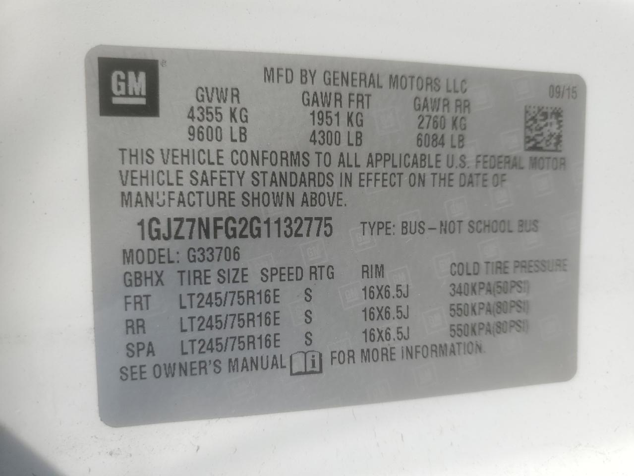 2016 GMC Savana - Image 14