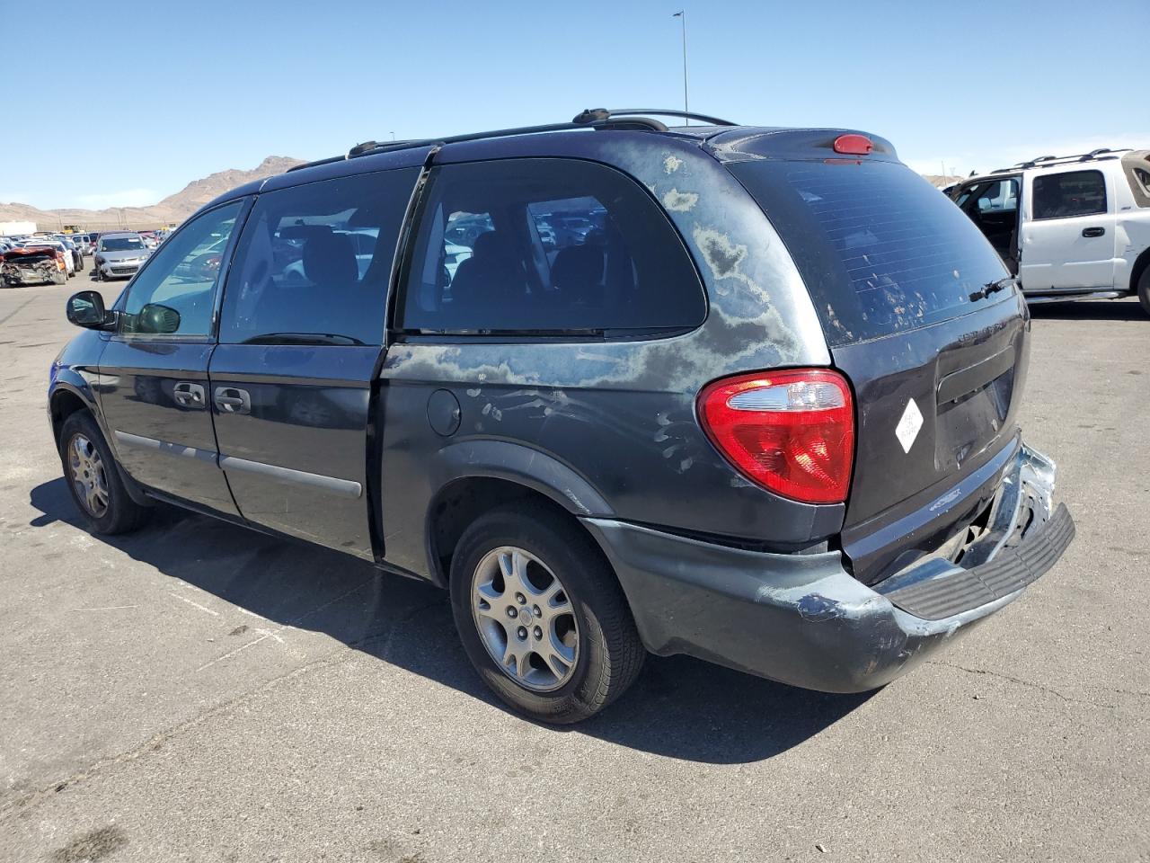 2007 Dodge Caravan - Image 2