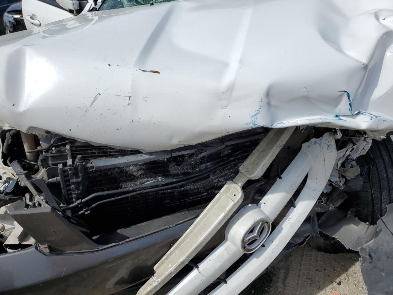 2005 Mazda Tribute S VIN: 4F2CZ04195KM10622 Lot: 84551455