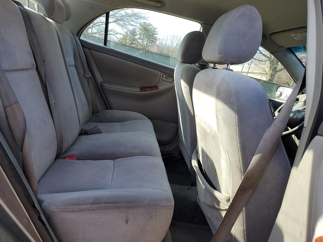 2005 Toyota Corolla - Image 10