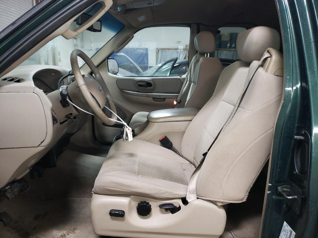 2002 Ford F-150 - Image 7