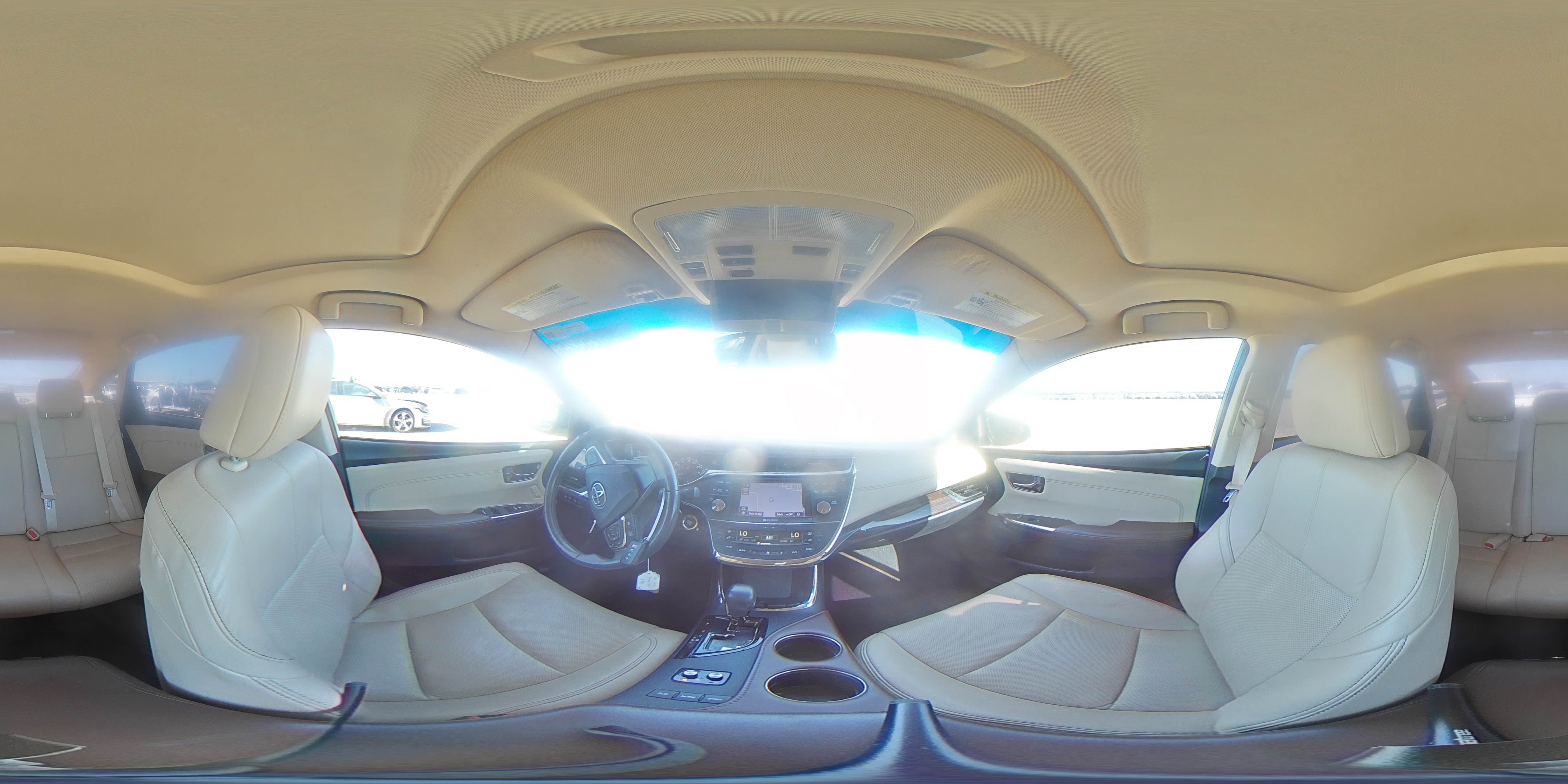 2014 Toyota Avalon - Image 13