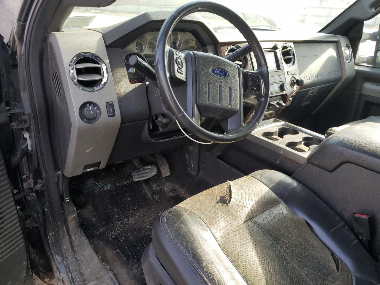 2011 Ford F350 - Image 8