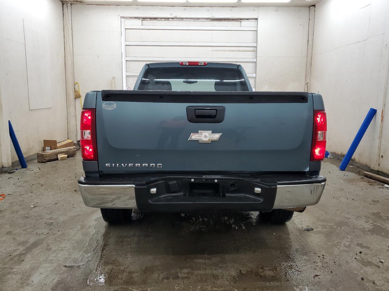 2008 Chevrolet Silverado - Image 6