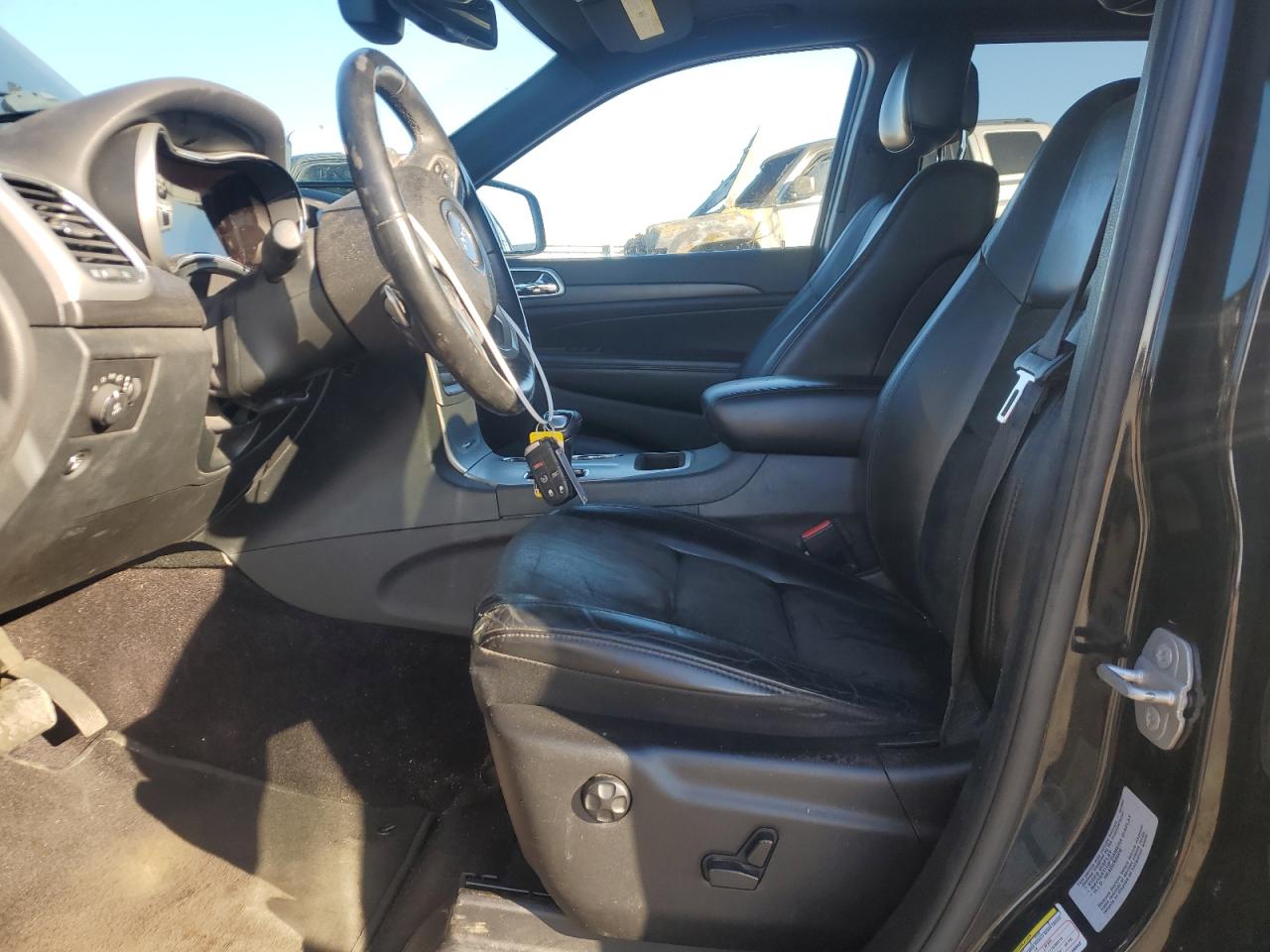 2015 Jeep Grand Cherokee - Image 7