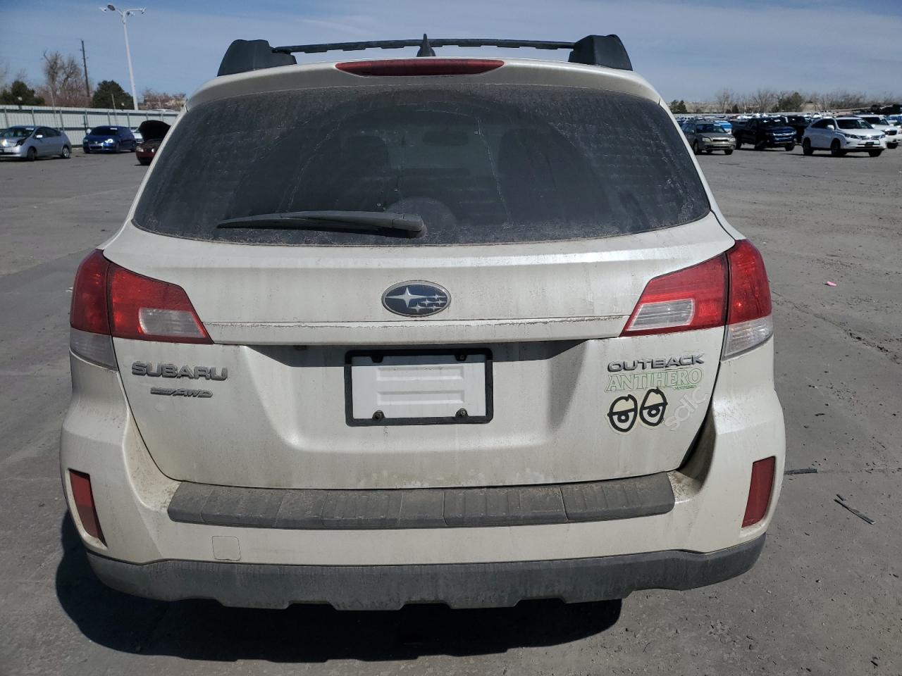 2011 Subaru Outback - Image 6