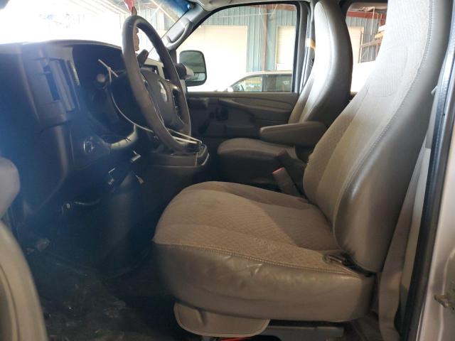 Минивэны CHEVROLET EXPRESS 2012 Серебристый