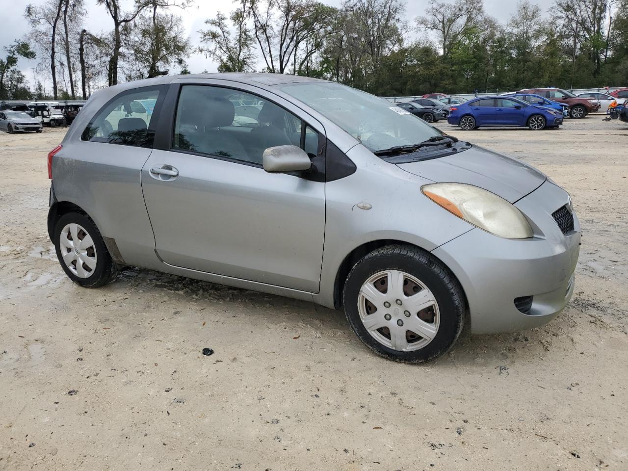 2007 Toyota Yaris - Image 4