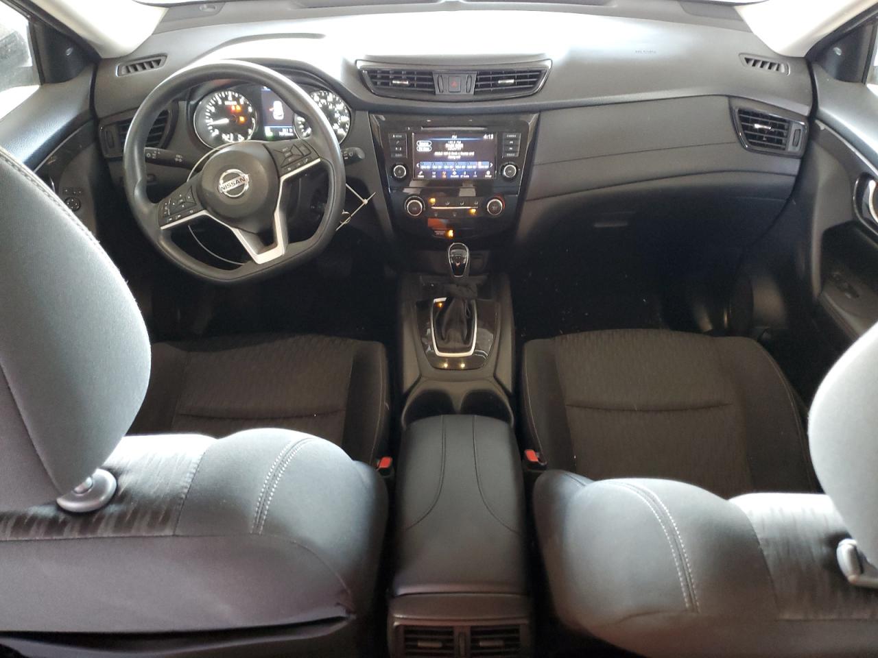 2018 Nissan Rogue - Image 8