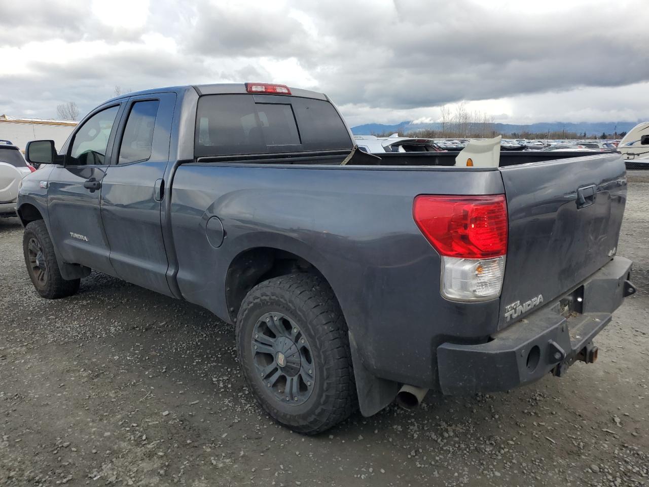 2011 Toyota Tundra - Image 2