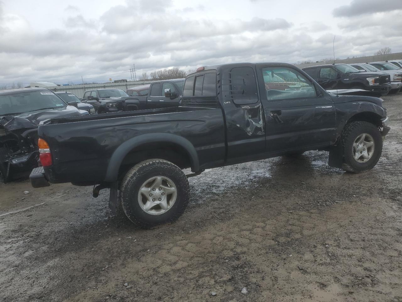 2003 Toyota Tacoma - Image 3