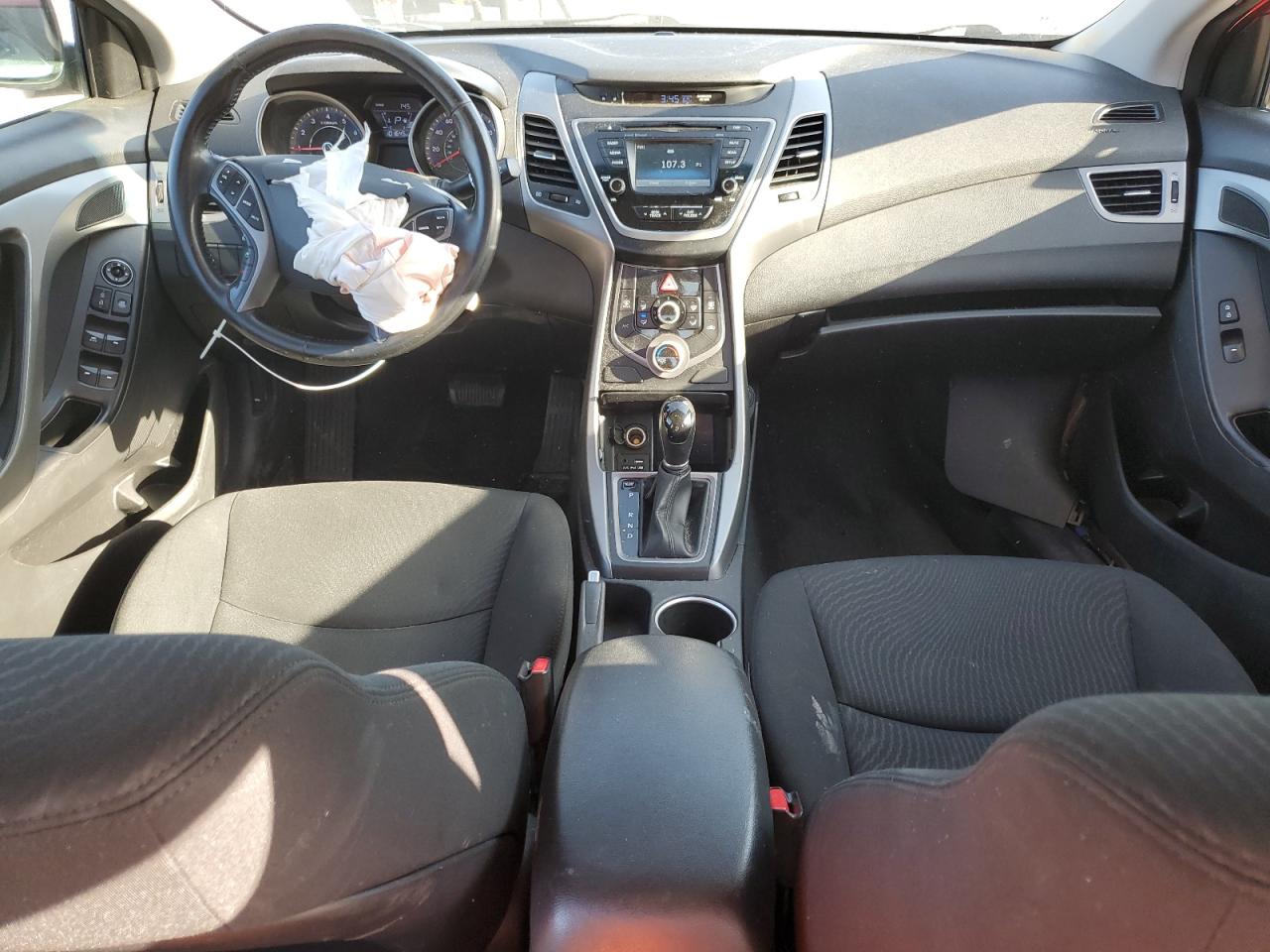 2015 Hyundai Elantra - Image 8