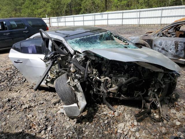 NISSAN MAXIMA 2018 Srebrny