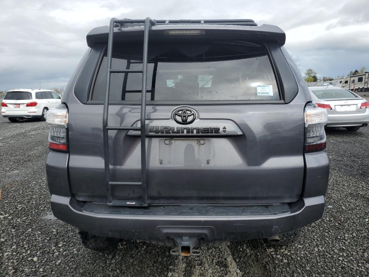 2022 Toyota 4Runner Sr5/Sr5 Premium VIN: JTENU5JR3N6067471 Lot: 50493315