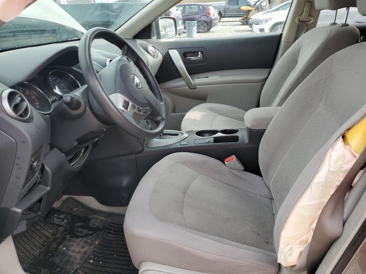 2013 Nissan Rogue - Image 7