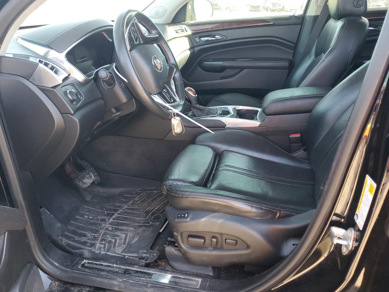 2015 Cadillac SRX - Image 7