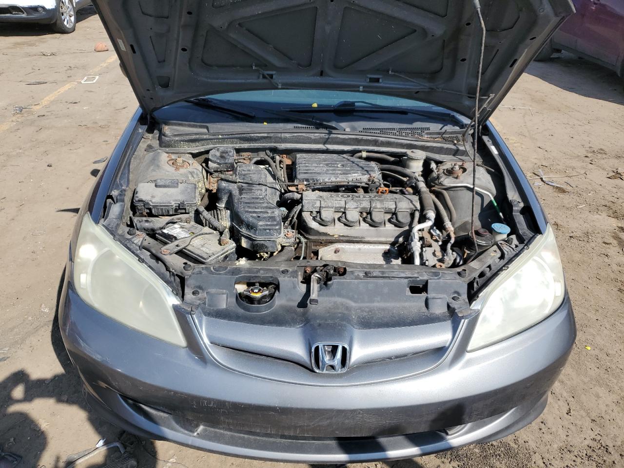 2004 Honda Civic - Image 11