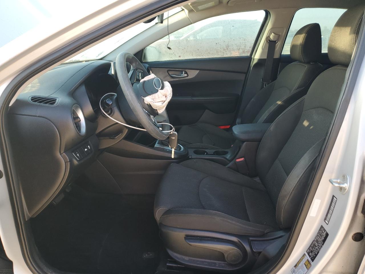 2019 Kia Forte - Image 7