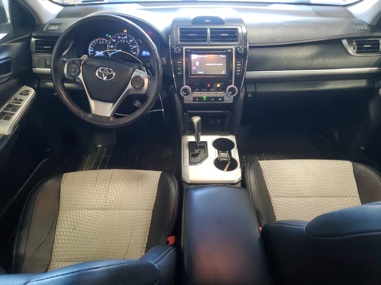 2012 Toyota Camry - Image 8