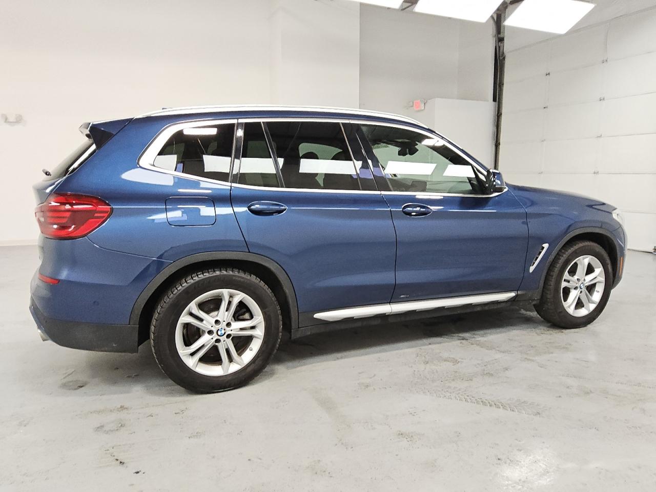 2021 BMW X3 - Image 3