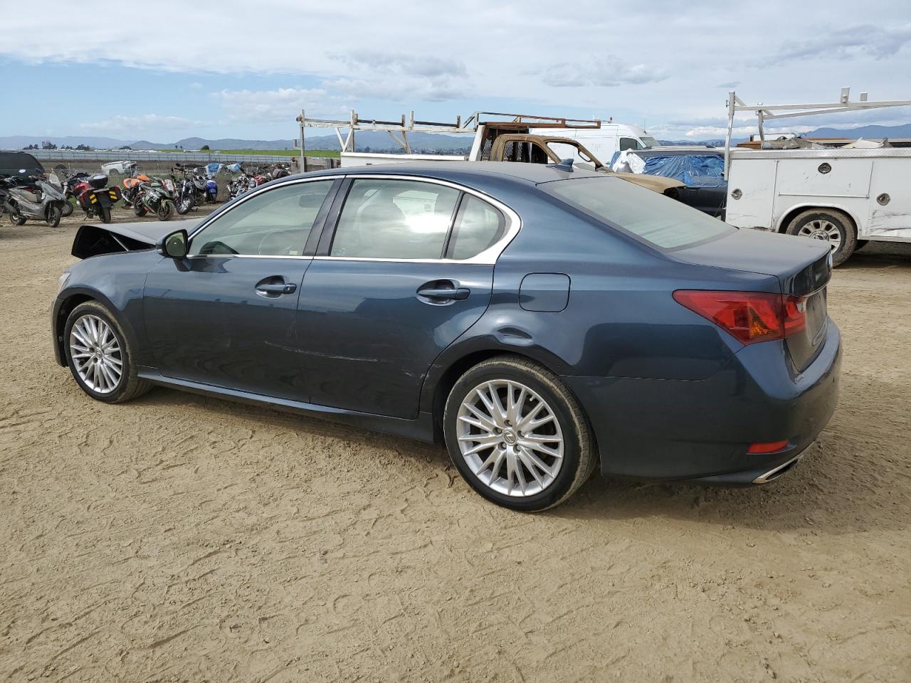 2013 Lexus GS - Image 2