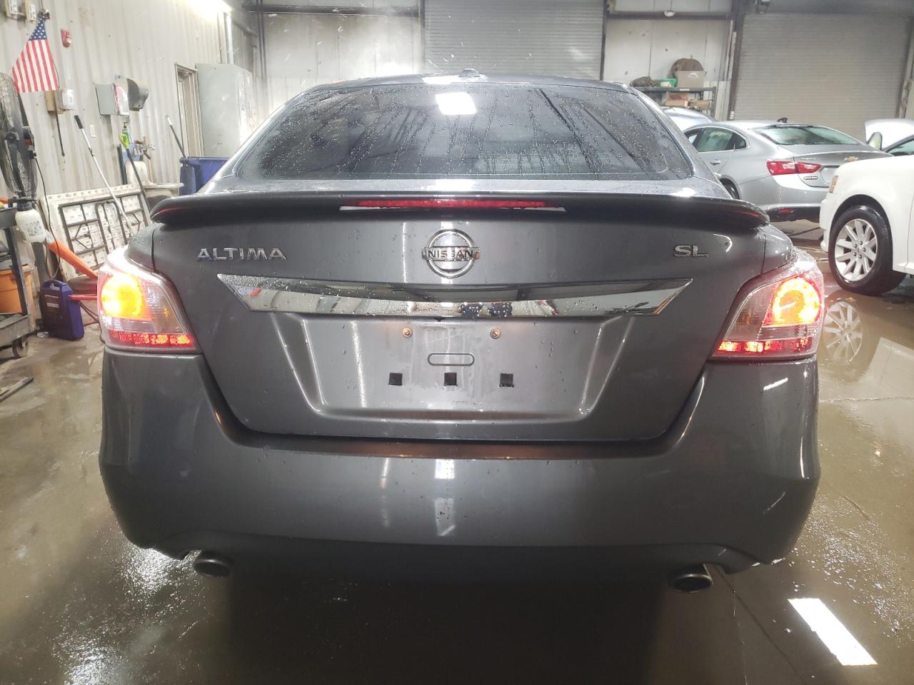 2015 Nissan Altima - Image 6