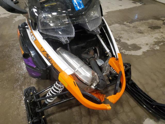 2017 ARCT SNOWMOBILE