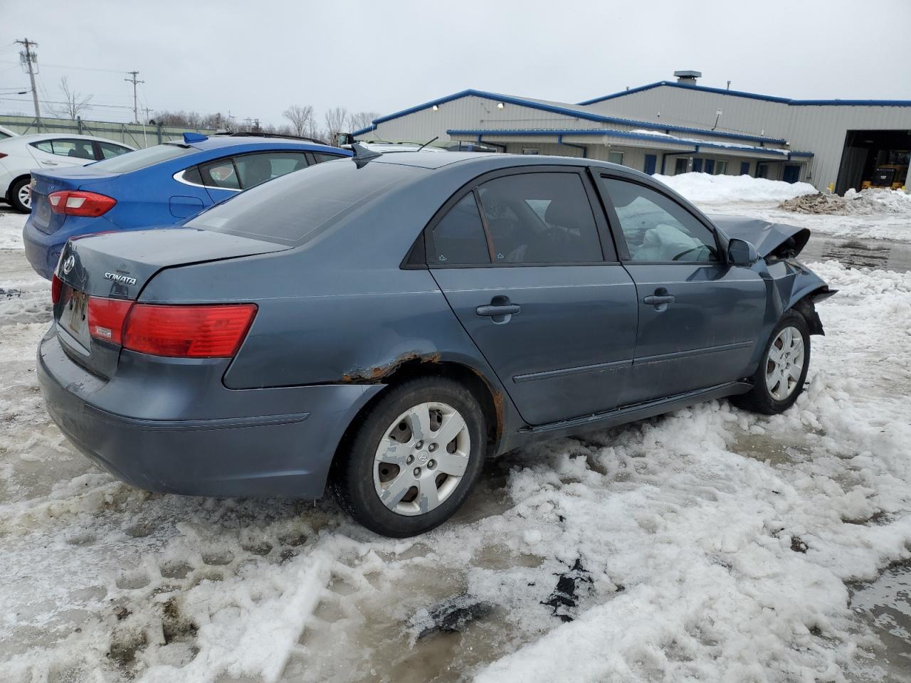 2009 Hyundai Sonata - Image 3